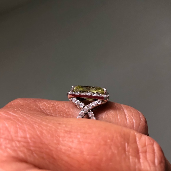 Citrine (lab created) ring - Picture 5 of 9